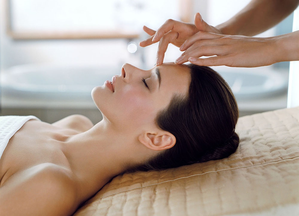 Afrodit spa indian head massage